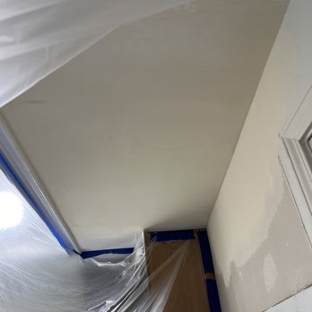 Dependable Water Damage Restoration - Ceiling - Damage Restoration Near Me - Van Nuys, California