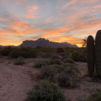 Lost Dutchman Marathon & Half Marathon - Superstition Mountain - Races & Competitions Near Me Lost Dutchman Marathon & Half Marathon - Superstition Mountain - Races & Competitions Near Me
