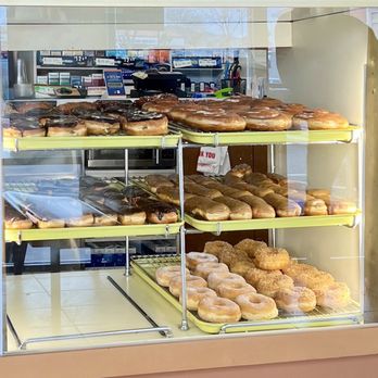 Hole In One Plus - Donut Selection - Donuts Near Me - Phelan, California