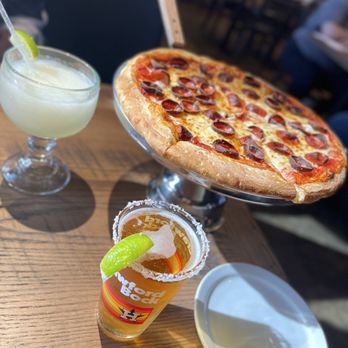 Anchor Bar - Pizza. Margarita. Beer. - Sports Bars Near Me - Round Rock, Texas