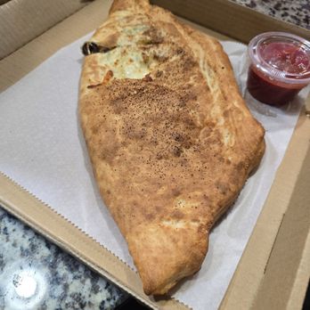 Davidos - Calzone - Pizza Near Me - Rio Rancho, New Mexico