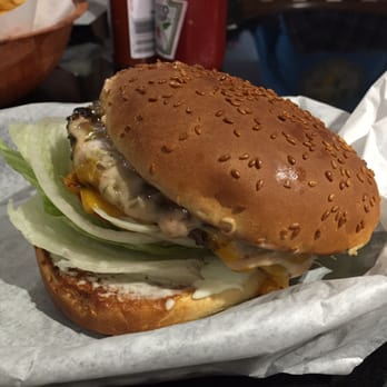 Firestone Grill - Classic cheeseburger - Barbeque Near Me - Bakersfield, California