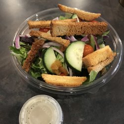 Justitia’s - Onie's Garden Salad