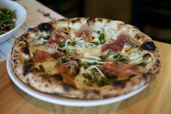 Tutta Bella Neapolitan Pizzeria by null