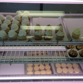 Lily's Cakes - Bakeries Near Me - Harker Heights, Texas Lily's Cakes - Bakeries Near Me - Harker Heights, Texas