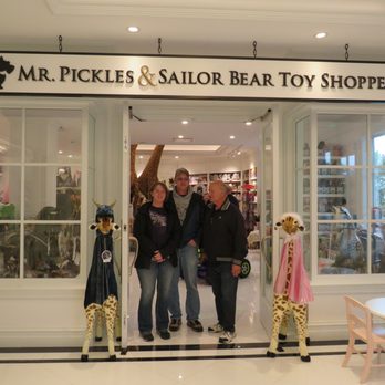 World Equestrian Center - Keri, Glen & Tom at a shop in the hotel's first floor. - Stadiums & Arenas Near Me - Ocala, Florida