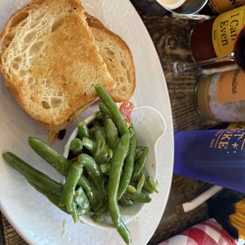 Salt + Smoke - Grilled cheese - Barbeque Near Me - St. Louis, Missouri Salt + Smoke - Grilled cheese - Barbeque Near Me - St. Louis, Missouri