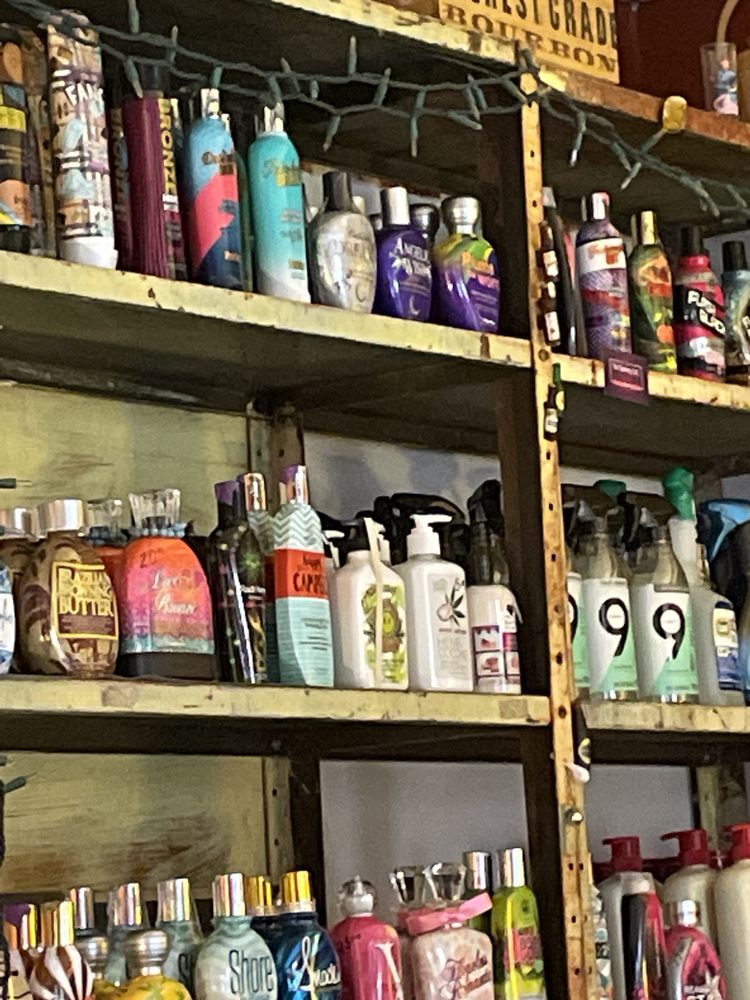 THE TANNERY Updated August 2024 35 Crim Ave, Belington, West