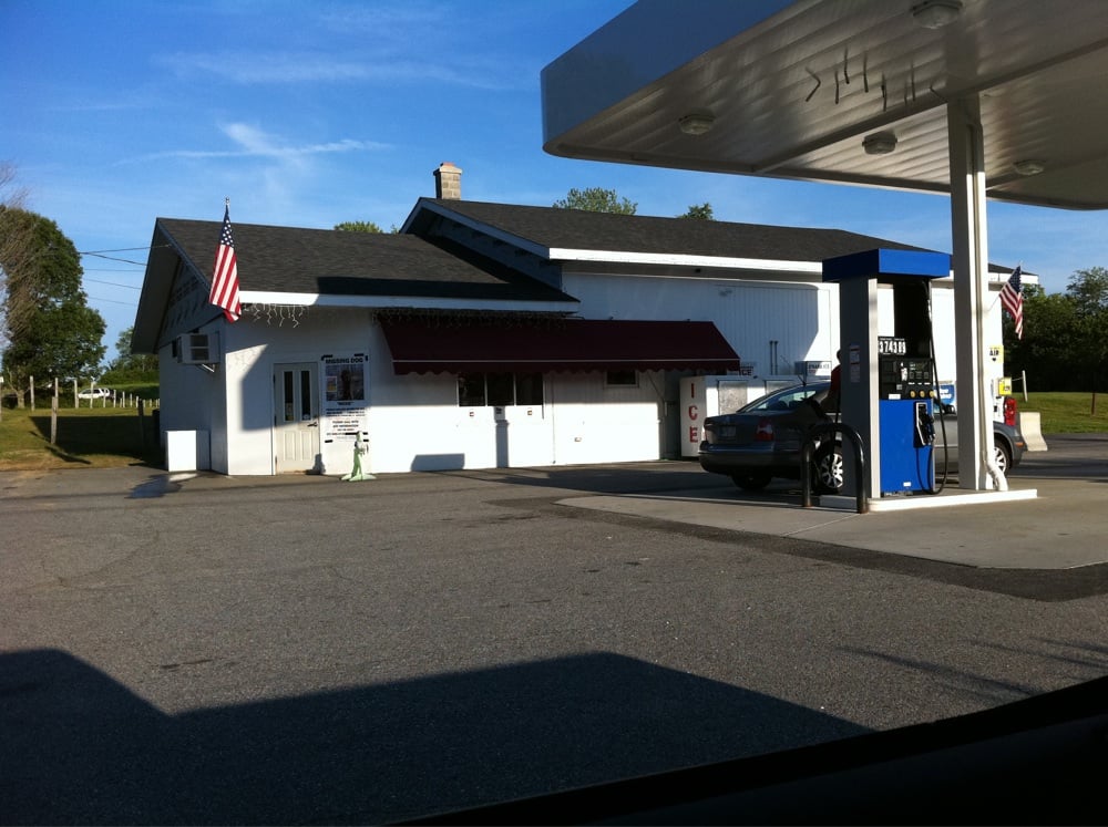 SHORT STOP Updated September 2024 413 Hallowell Rd, Pownal, Maine