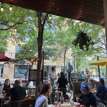 Numero 28 - Patio - Italian Near Me - Austin, Texas Numero 28 - Patio - Italian Near Me - Austin, Texas