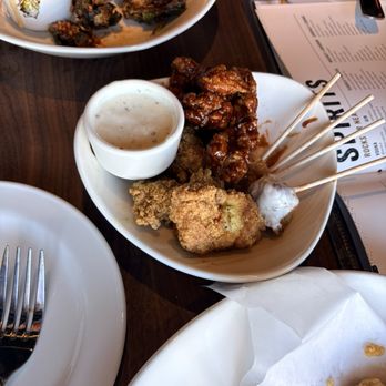 Yard House - Wings - American Near Me - Sparks, Nevada