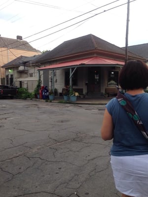 Horn's Eatery by null