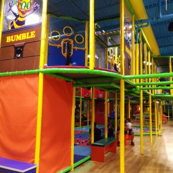 Billy Beez - Ball blaster - Kids Activities Near Me - Manassas, Virginia