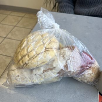 Nenas Bakery - $1 bakery grab bag (back) - Bakeries Near Me - Gallatin, Tennessee Nenas Bakery - $1 bakery grab bag (back) - Bakeries Near Me - Gallatin, Tennessee