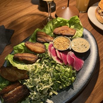 Oliver's Modern American - American Near Me - Scottsdale, Arizona