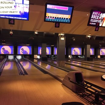 Frames Bowling Lounge - Bowling Near Me - New York, New York