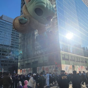 Macy's Thanksgiving Day Parade - Grogu Balloon (11/24/22). @Macys #MacysThanksgivingDayParade @TimesSquareNYC @NewYorkCity.Explore #Parade - Festivals Near Me - New York, New York