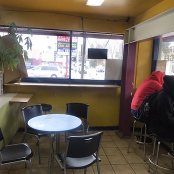 Primavera - Inside - Sandwiches Near Me - Oakland, California