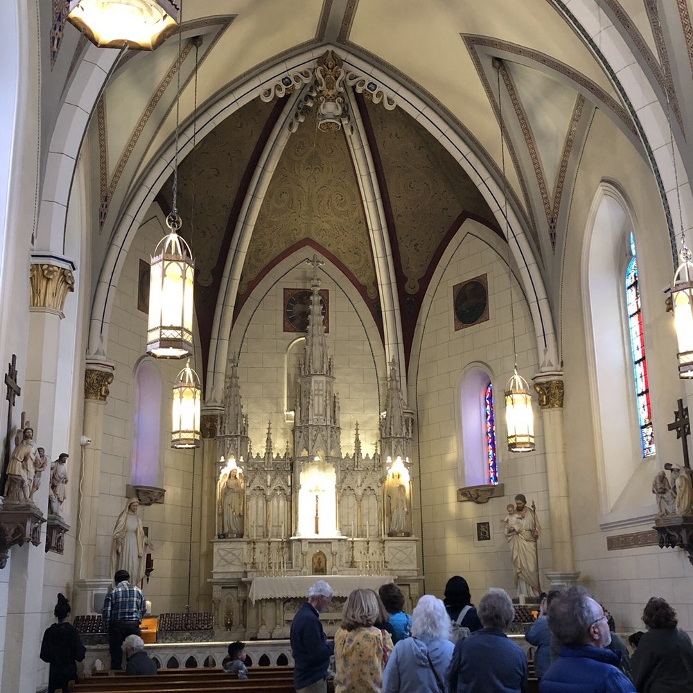 Loretto Chapel - Interior - Churches Near Me - Santa Fe, New Mexico Loretto Chapel - Interior - Churches Near Me - Santa Fe, New Mexico