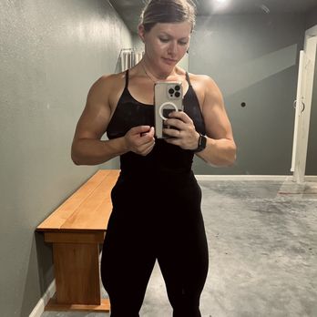 Castle Barbell - Gyms Near Me - Humble, Texas