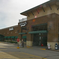 Fredrick's Hallmark Shop - Sendik's is now actually a Piggly Wiggly