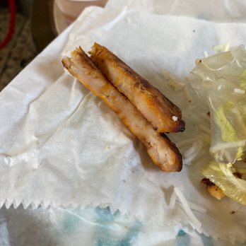 Crispy Banh Mi - The chicken is dry as hell - the reviews are 100% misleading, avoid at all cost - Vietnamese Near Me - Charlotte, North Carolina Crispy Banh Mi - The chicken is dry as hell - the reviews are 100% misleading, avoid at all cost - Vietnamese Near Me - Charlotte, North Carolina