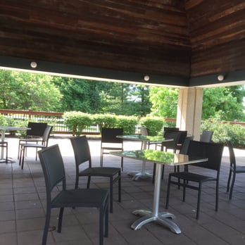 Bit And Bridle - The patio area - Sandwiches Near Me - Lexington, Kentucky