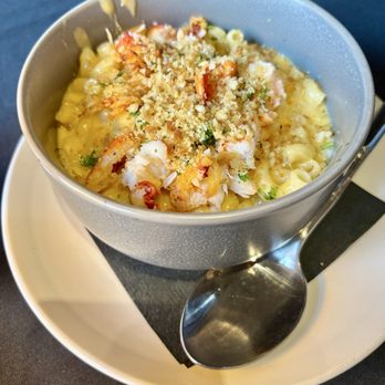Frame Philly - Lobster Mac and Cheese - Tapas/Small Plates Near Me - Philadelphia, Pennsylvania