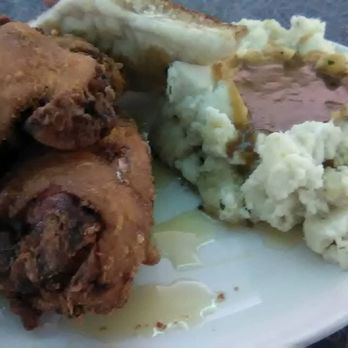 Lake Effect Diner - Fried Chicken & Mashed Potatoes... DELICIOUS! - Diners Near Me - Buffalo, New York