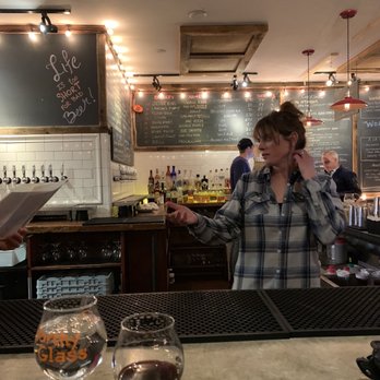 Worthy Kitchen - Seat at the bar - New American Near Me - Woodstock, Vermont Worthy Kitchen - Seat at the bar - New American Near Me - Woodstock, Vermont