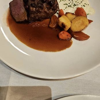 Ernest's Dining Room - Canadian (New) Near Me - Edmonton, Alberta