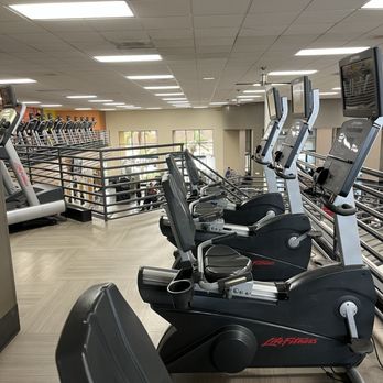 LA Fitness - Cardio machines upstairs - Gyms Near Me - Diamond Bar, California LA Fitness - Cardio machines upstairs - Gyms Near Me - Diamond Bar, California