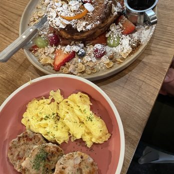 Sunny Side Breakfast - Marscopone toast with a side of eggs and sausage - Breakfast & Brunch Near Me - Sacramento, California