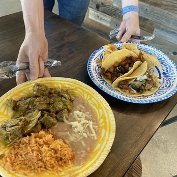 Los Ruizenores - Lunch time - Mexican Near Me - Sylmar, California