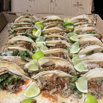 Esmeralda's 2.0 - Carnitas - Seafood Near Me - Eureka, California Esmeralda's 2.0 - Carnitas - Seafood Near Me - Eureka, California