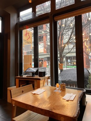 Tomo Sushi & Ramen by null