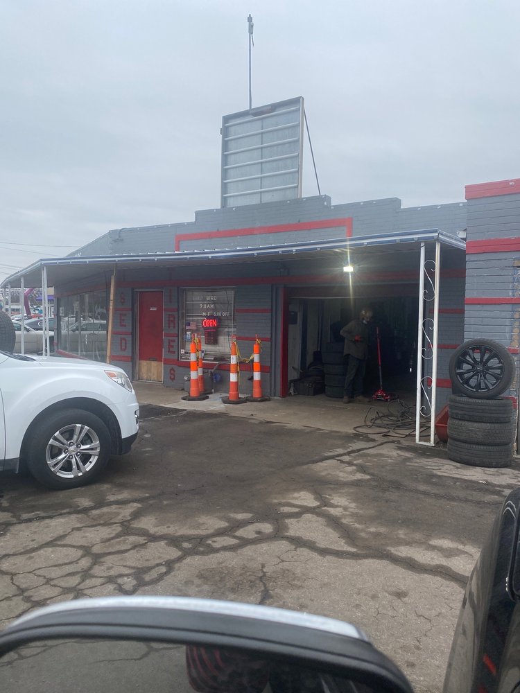 INDEPENDENT TIRE Updated August 2024 9550 St Charles Rock Rd, St. Louis, Missouri Tires