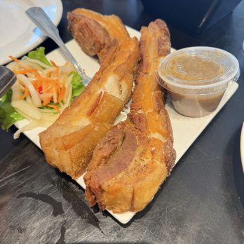 Max's Restaurant - Milpitas - Lechon Kawali (Sliced Pork Belly) - Filipino Near Me - Milpitas, California