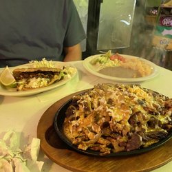 Taqueria Carmelita - Beef fajita Gordita and chicken and beef fajitas.