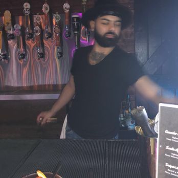 Espuelas - Cocktail Bars Near Me - San Antonio, Texas Espuelas - Cocktail Bars Near Me - San Antonio, Texas