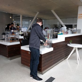 Cloud Bistro - Great natural light & an easygoing vibe - Cafes Near Me - Mountain View, California