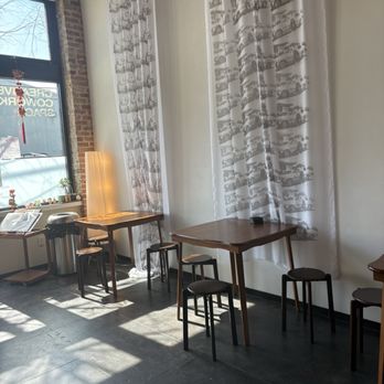 Hyphen Space - Study area - Makerspaces Near Me - Dallas, Texas