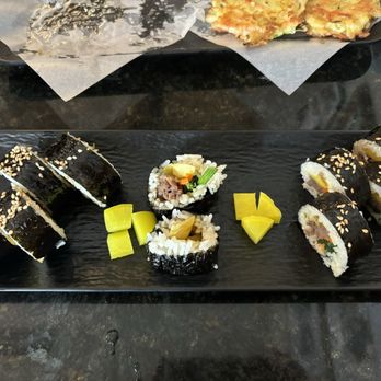 Mini Momo - Bulgogi Kimbap - Korean Near Me - Gainesville, Florida Mini Momo - Bulgogi Kimbap - Korean Near Me - Gainesville, Florida