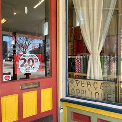 Peace & Applique Quilt Shop
