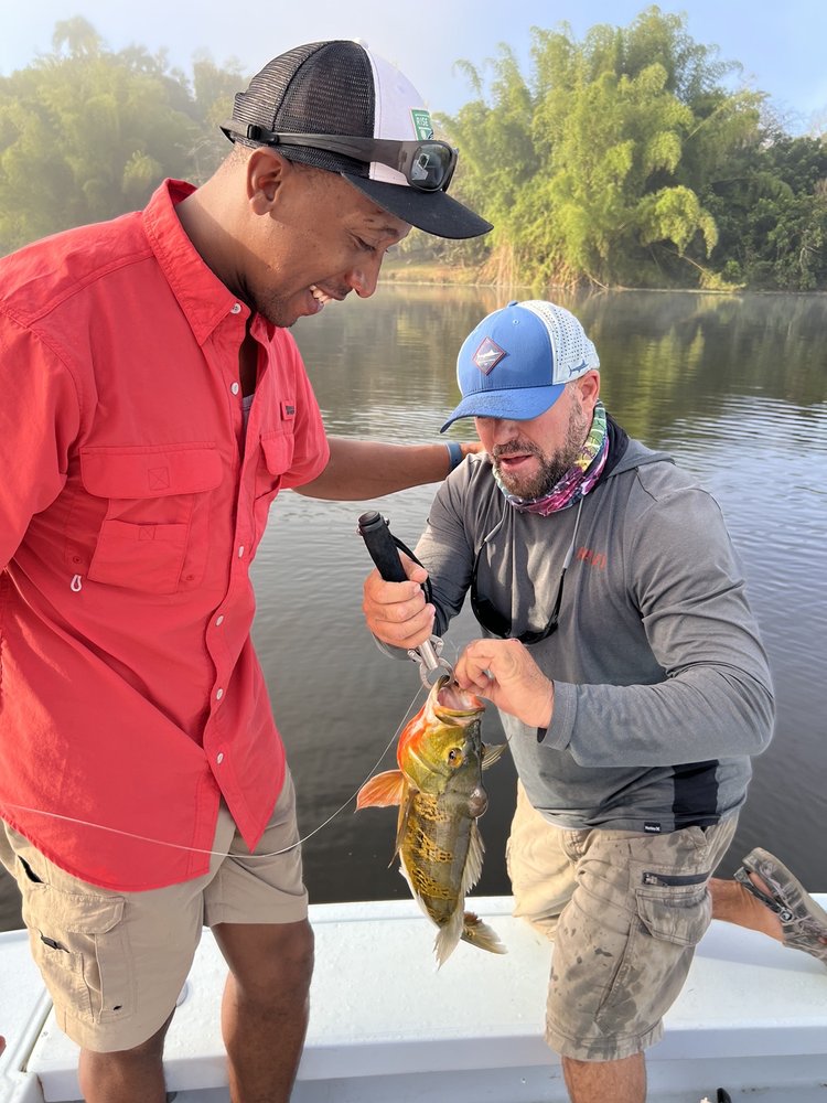 Peacock Bass and Tarpon Tours Logo
