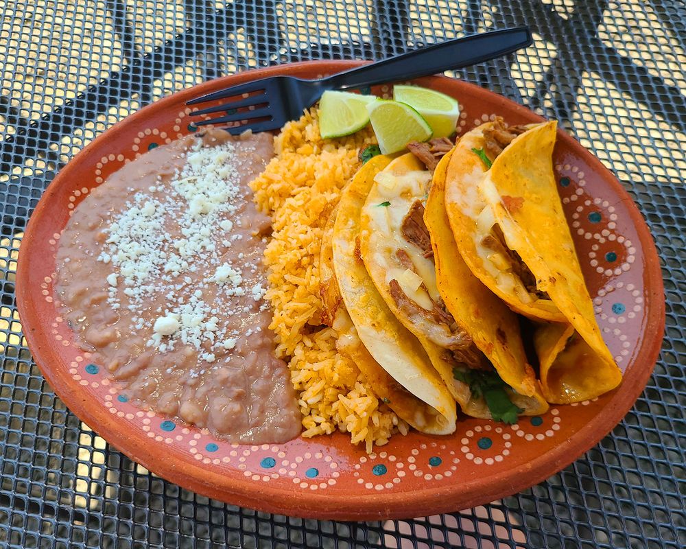 El tío Mexican Food