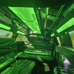 Luna Limousine Service