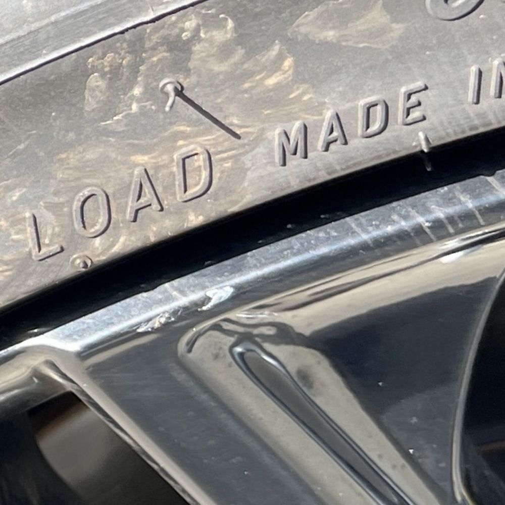 See the damage on rim there's another pic where it cracked