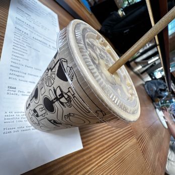 Sightglass Coffee - Vanilla latte - Coffee & Tea Near Me - Los Angeles, California Sightglass Coffee - Vanilla latte - Coffee & Tea Near Me - Los Angeles, California