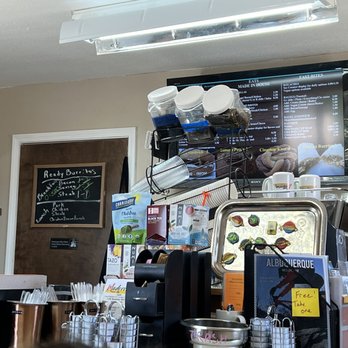 Madcrema - Inside the coffee shop - Coffee & Tea Near Me - Albuquerque, New Mexico